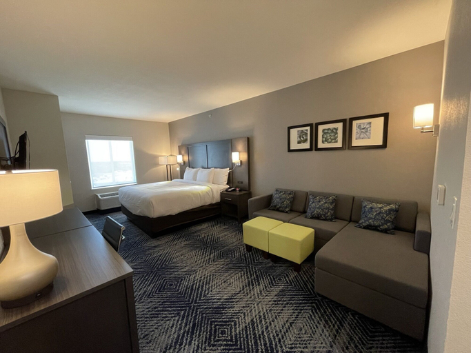 Bedroom 3, Comfort Inn & Suites Balch Springs - SE Dallas, Dallas