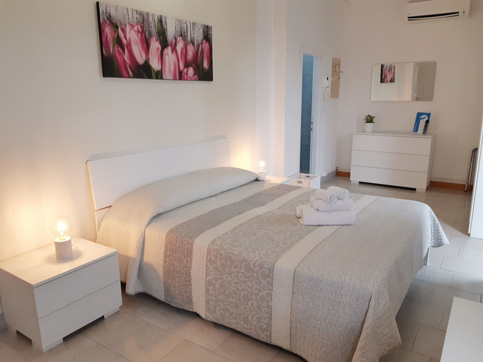 Bedroom 4, Hotel Mara, Rimini