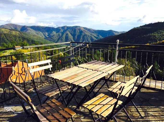 Others 5, Agriturismo Montagna Verde, Massa Carrara