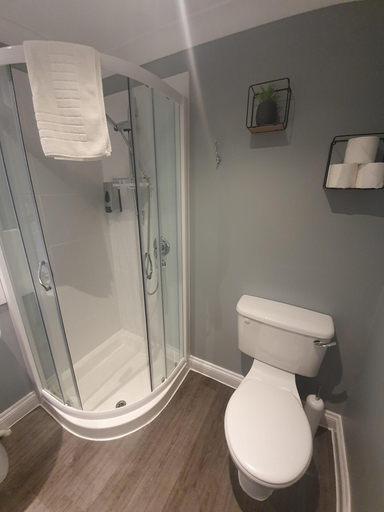 Bathroom 4, The Nags Head, Norfolk