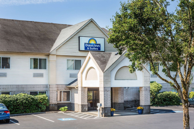 Days Inn & Suites by Wyndham Vancouver, Clark