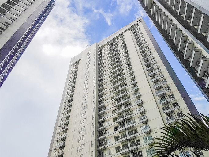 Exterior & Views 3, Nice & Comfy Studio Apartment Casa De Parco By Travelio, Tangerang