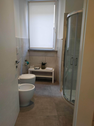 Bathroom 5, Palazzo Verdi B&B, Viterbo