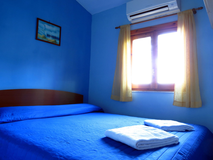 Bedroom 2, Baia Serena, Napoli