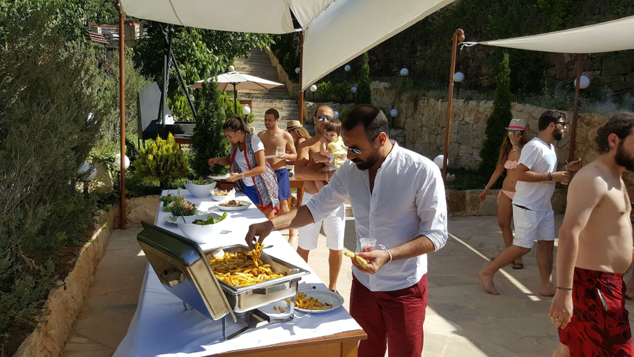 Food & Drinks 5, Faraya Village Club, Kasrouane