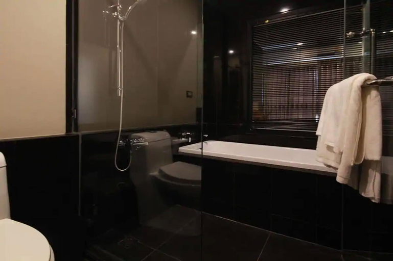 Bedroom 5, Sereine Sukhumvit 39, Wattana