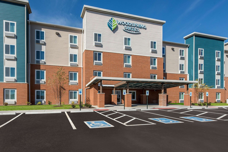 Exterior & Views 2, Woodspring Suites Dayton North, Montgomery