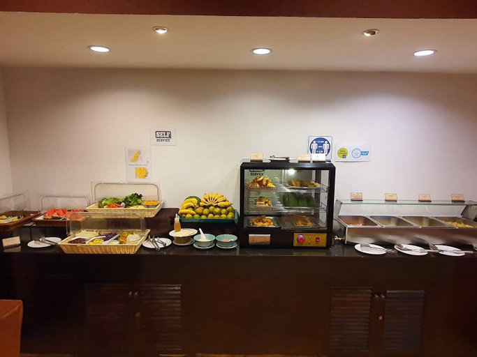 Food & Drinks 4, Goldenbell Hotel Chiangmai, Muang Chiang Mai