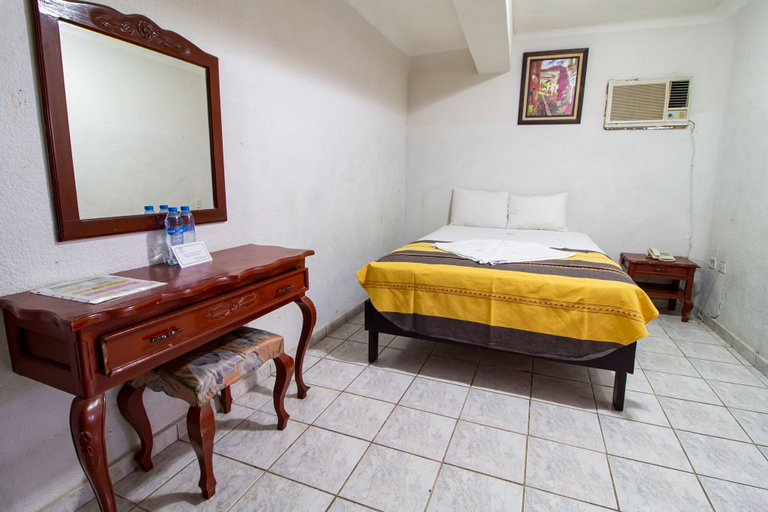 Bedroom 3, Hotel El Español Centro Histórico, Mérida