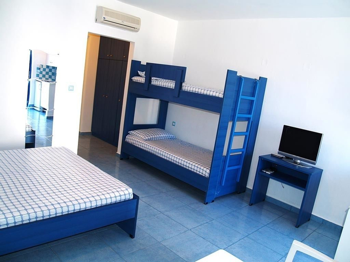 Bedroom 4, Mediterraneo Apartments, South Aegean