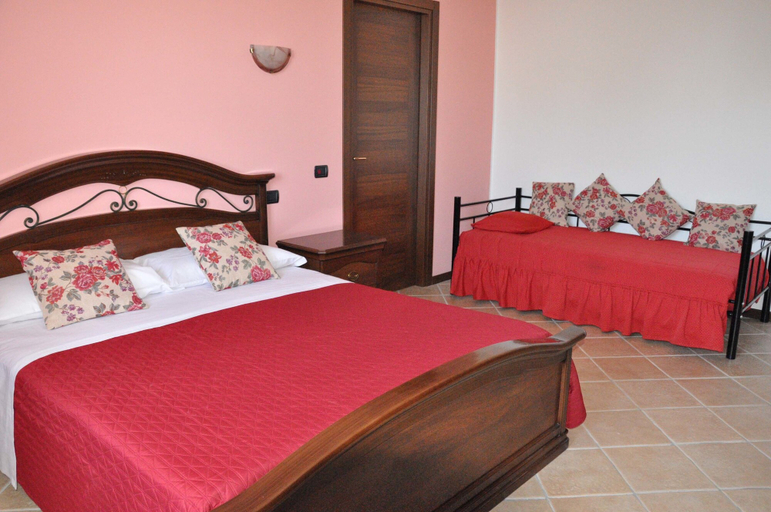 Bedroom 3, B&B Titty, Fermo