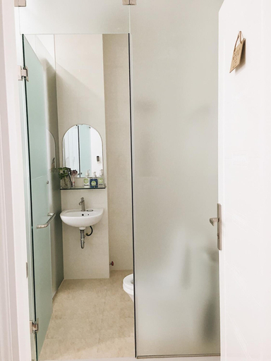 Bathroom 4, Hello Saigon Homestay, District 3