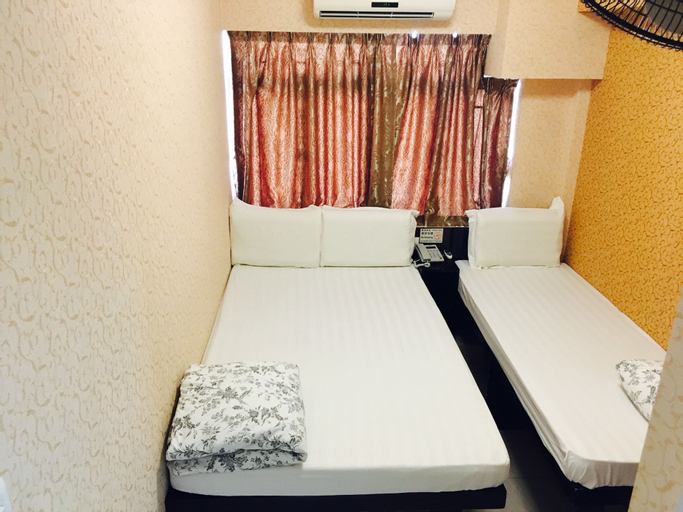 Bedroom 16