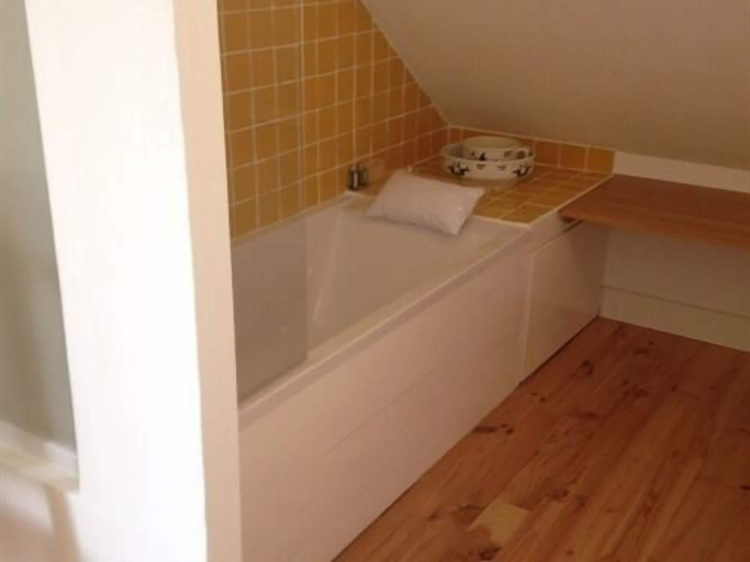 Bathroom 5, Maison D'eclaibes, Nord