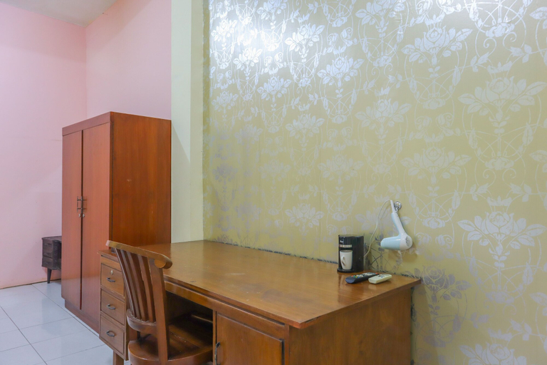 Others 5, Hotel O Superbedroom, Depok