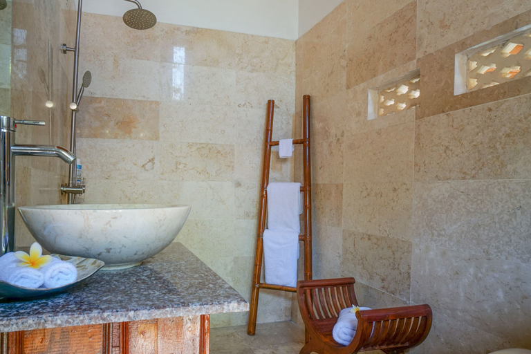 Bathroom 4, Villa Puaji, Klungkung