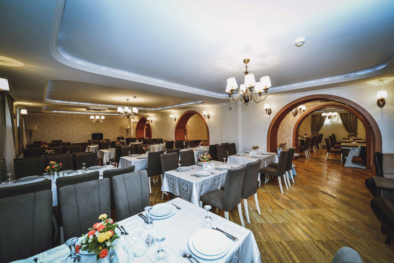 Food & Drinks 4, Qebele Yeddı Gozel Hotel, Qəbələ