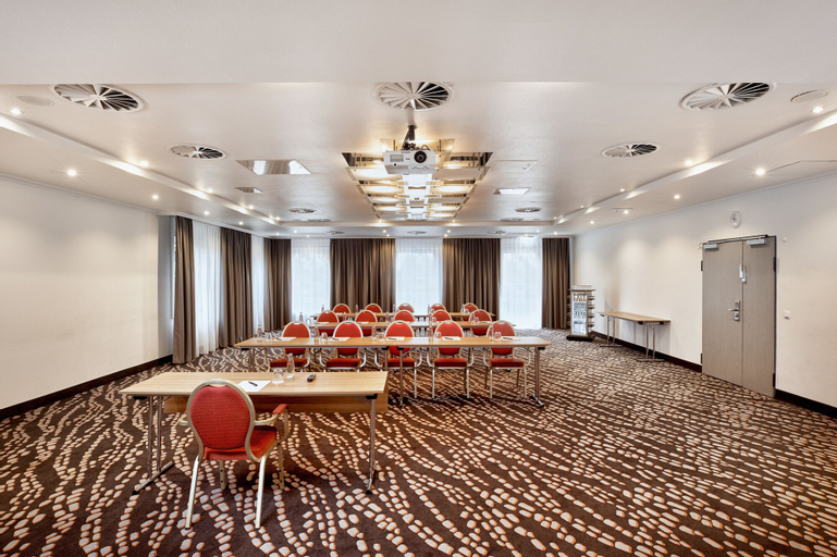 Business Facilities 20
