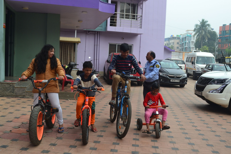 Others, Four Square Holidayz, Purba Medinipur
