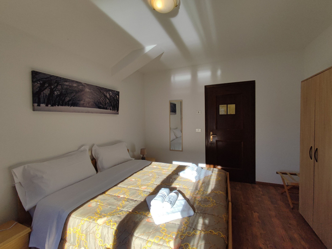 Bedroom 3, Hotel Tea - Dolomiti, Belluno