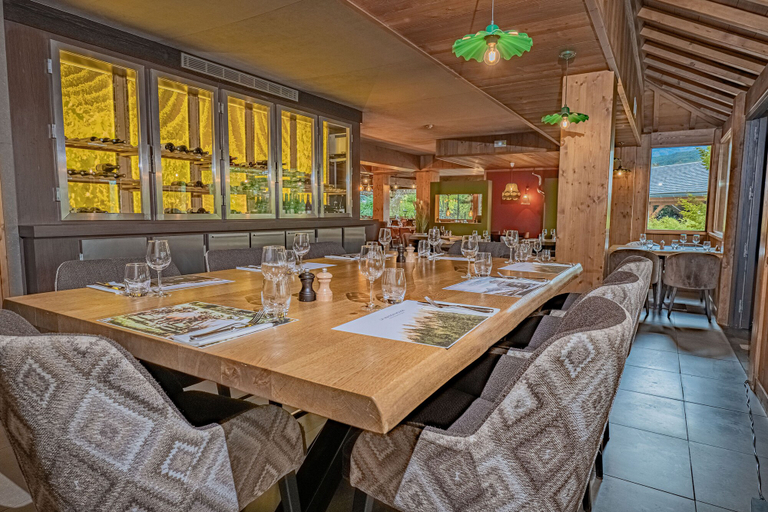 Food & Drinks 5, La Maison Rouge, Savoie