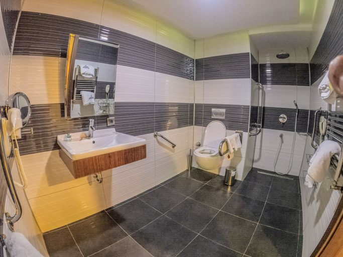 Bathroom 5, Akman Premium Hotel, Çankaya