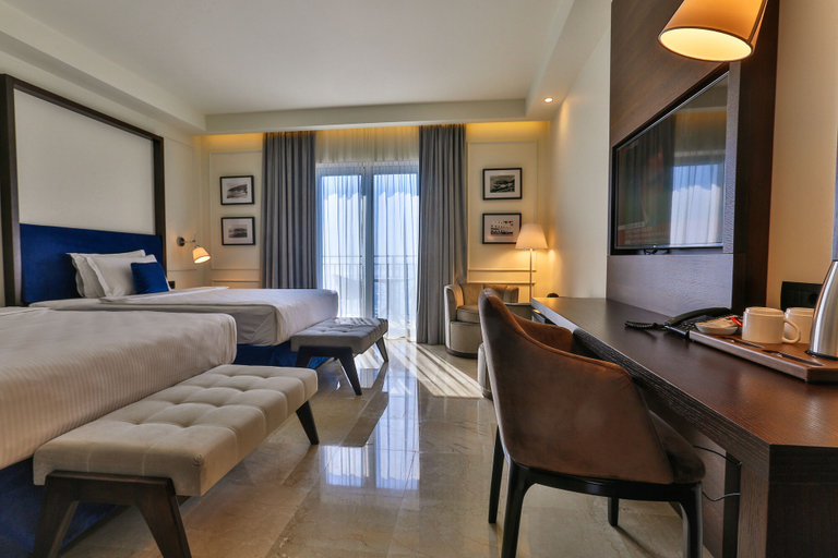 Bedroom 3, Hotel California by Aycon