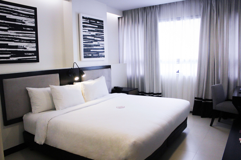 Bedroom 3, Summit Hotel Magnolia, Quezon City