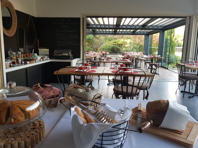 Food & Drinks 5, Poisson Rouge, Corse-du-Sud