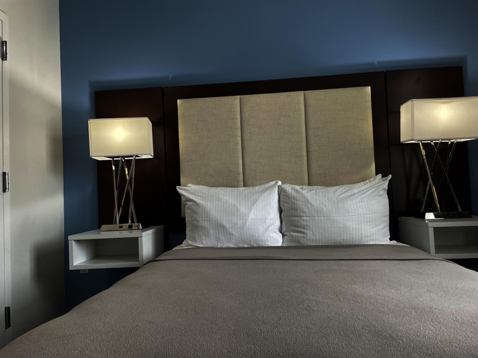 Bedroom 2, JFK Rockaways Inn, New York