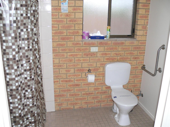 Bathroom 3, Begonia City Motor Inn, Ballarat - South