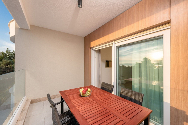 Others 5, Villa 01 Apartments, Baška Voda