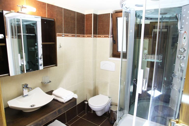 Bathroom, Villa Veghera, Crete