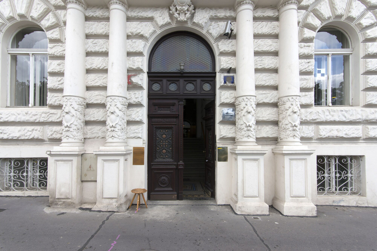 Exterior & Views, Central 3 Bedroom Home near National Museum, Praha 1