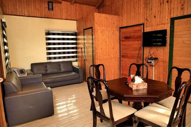 Others 3, Icon House, Tema