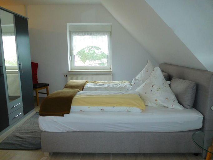 Bedroom 4, Kirschberghof - Adults Only, Würzburg
