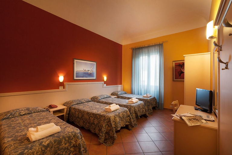 Bedroom 3, Eden, Florence