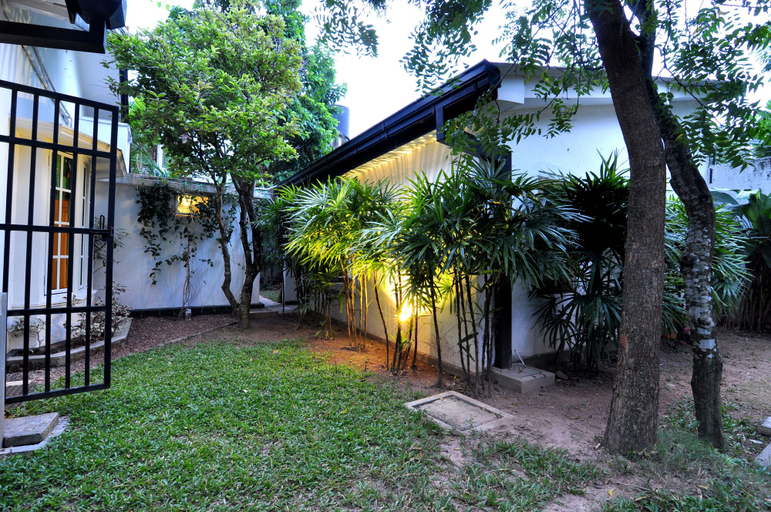 Others 5, Villa LV29, Sri Jayawardanapura Kotte