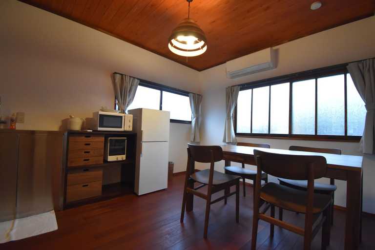 Others 5, Quaint House Naoshima, Naoshima