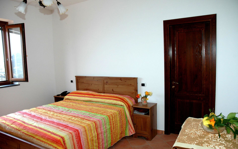 Bedroom 3, Il Rifugio del Poeta, Salerno