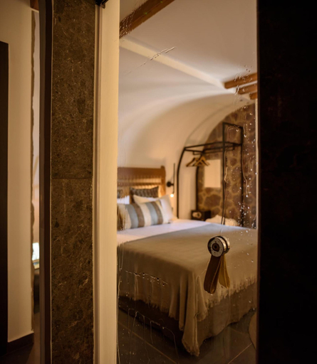 Bedroom 3, Vrachos Suites Mykonos, South Aegean