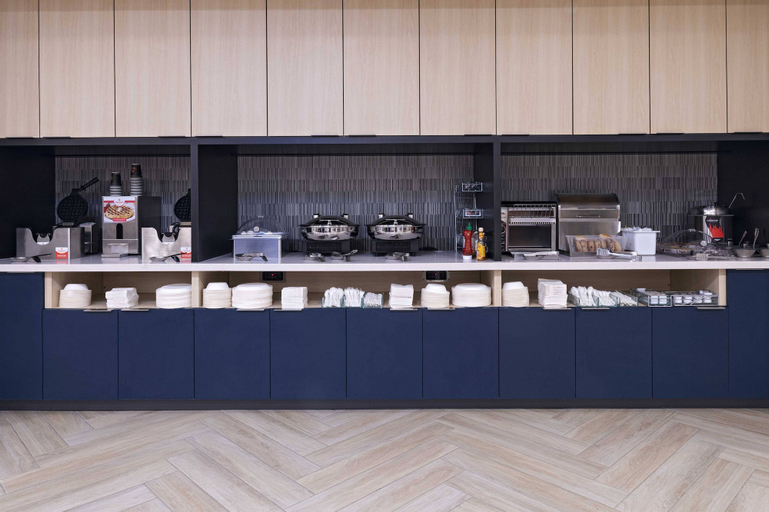 Food & Drinks 5, TownePlace Suites by Marriott Brentwood, Saint Louis