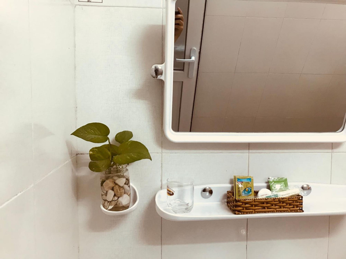 Bathroom 4, Nam Long Hotel, Đồng Hới