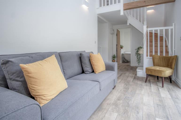 Others 5, Brook Cottage Green - 2 Bedroom - Dale, Pembrokeshire