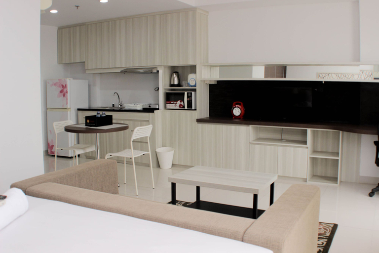 Others 5, Comfort And Minimalist Studio At Azalea Suites Apartment, Cikarang