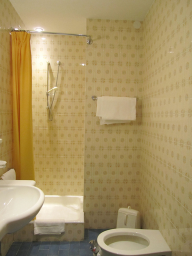 Bathroom 5, Hotel Schuster, Bolzano