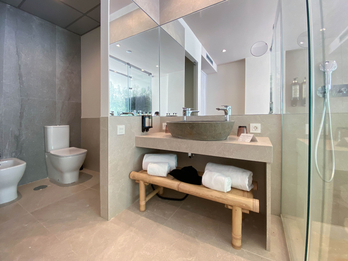 Bathroom 4, Hotel Cádiz Bahía by Q Hotels, Cádiz