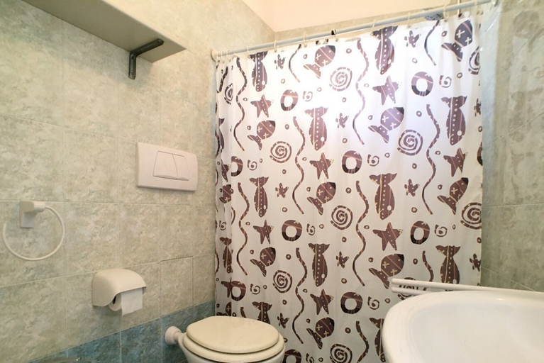 Bathroom 3, Villetta le Palme, Lecce