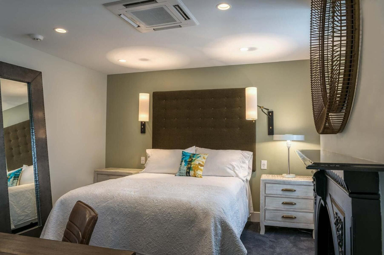 Bedroom 2, Inn On Camac, Philadelphia