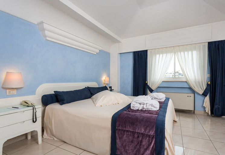 Bedroom 3, Luna Riccione Aqua Spa - Adults Only, Rimini